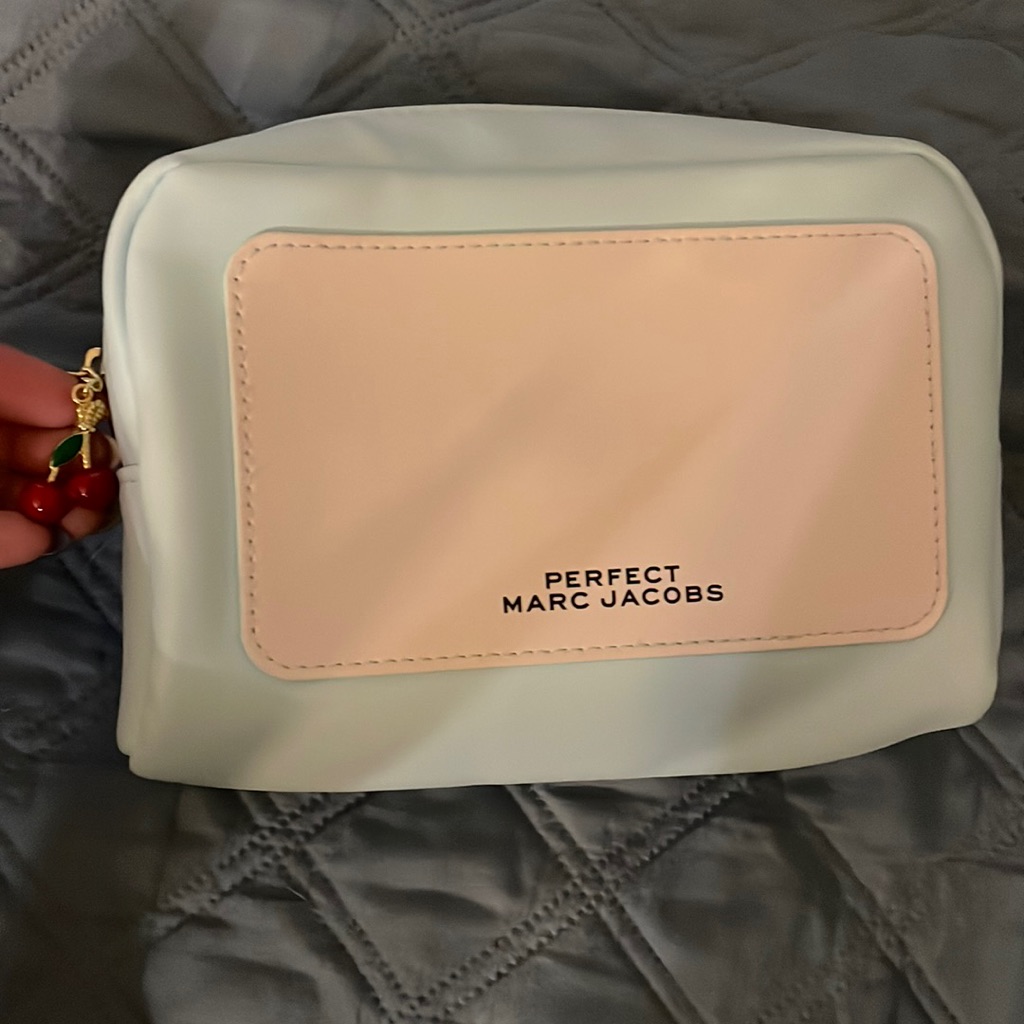 Brand New Marc Jacobs Cosmetic Bag Brand New Marc Jacobs Cosmetic Bag
